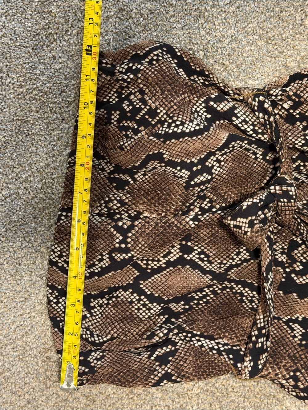 Babaton Strapless Snake Print Wide Leg Jumpsuit Size 4 Chic Neutral - Picture 7 of 7